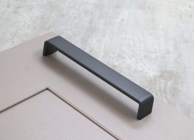 192mm Dark Grey Titanium Chunky Bar handle