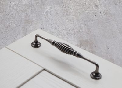 160mm Antique Pewter Twist D Bar Handle