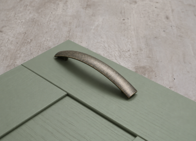128mm Antique Brass Curved Bar Handle